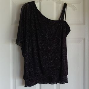 Glitter one-shoulder wing sleeve blouse